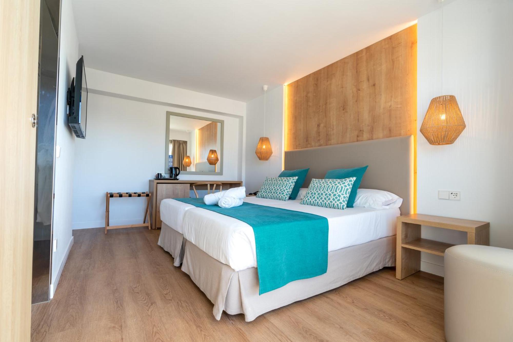 Hotel Bahia De Alcudia & Port d'Alcúdia